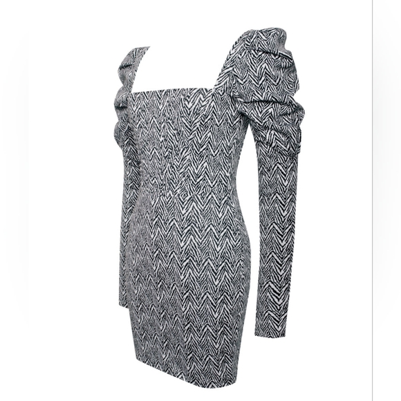 🖤Petra Herringbone Puff Long Sleeve Dress🤍 - Picture 13 of 16